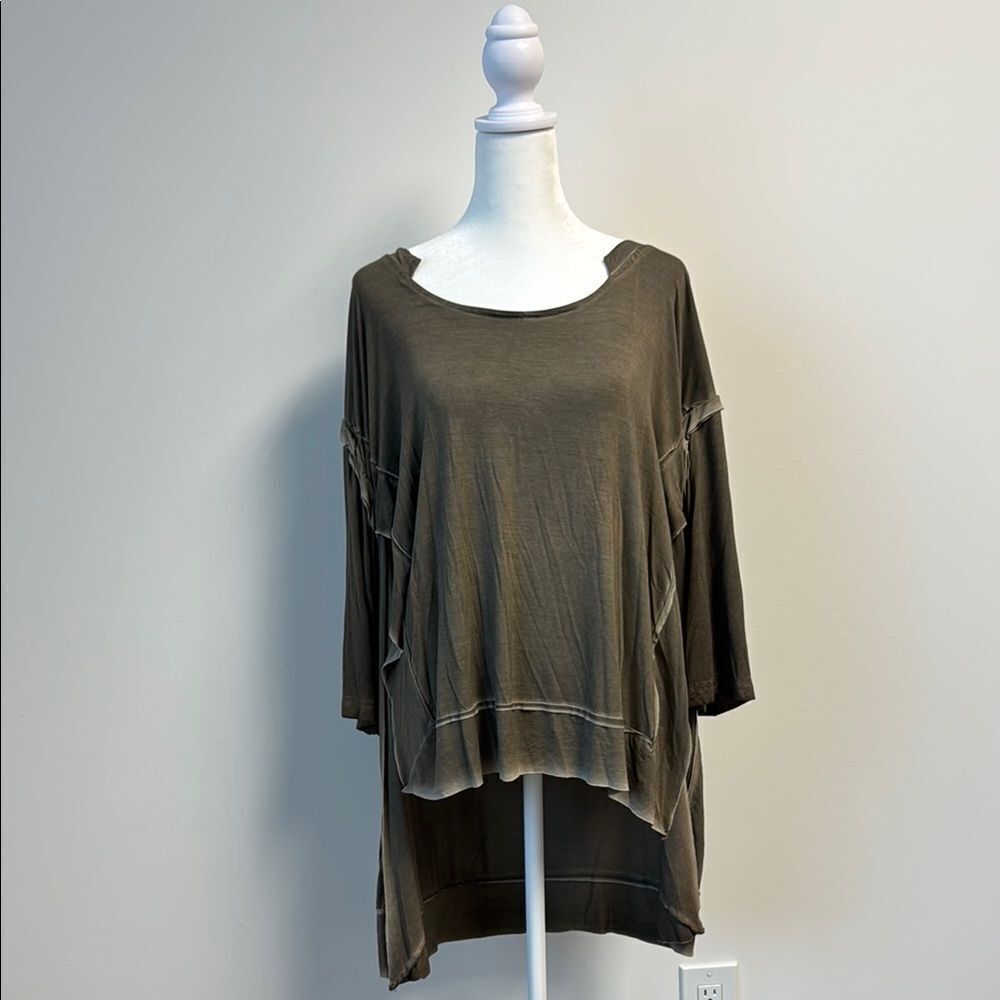 Unavailable POL Boho Olive High Low Top S